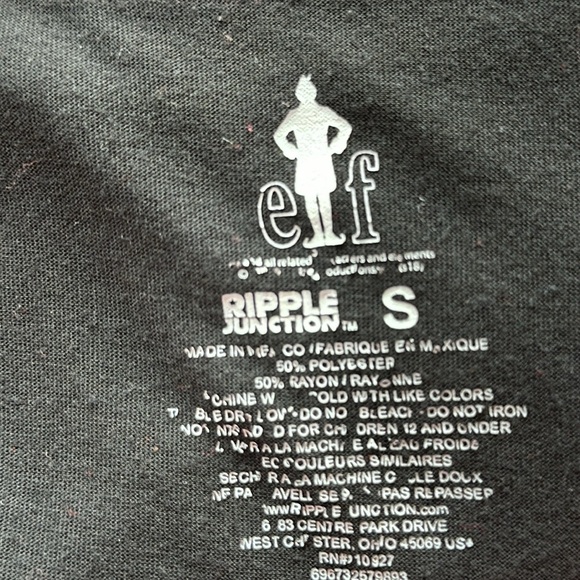 Elf “I’m Actually Human but I Was Raised by Elves” shirt, size S - Picture 4 of 4